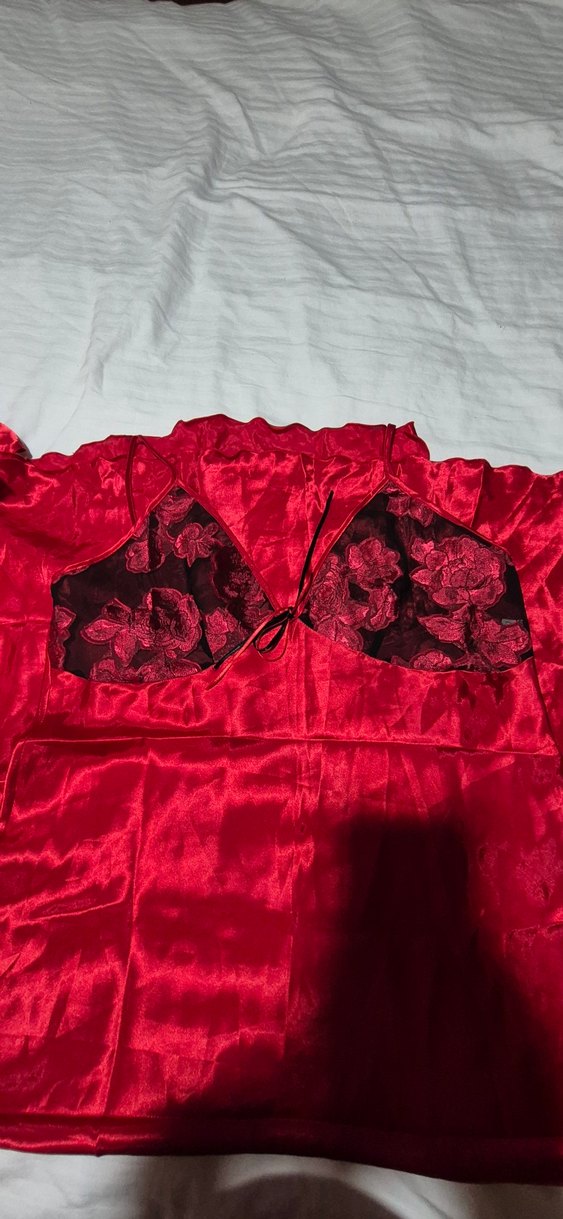 Kırmızı Çiçek Desenli Uzun Vintage Kadın Sabahlık - Görsel 3