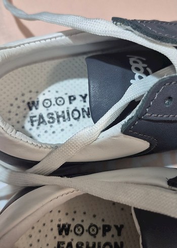 Gri Spor Ayakkabı Bağcıkları - Görsel 2