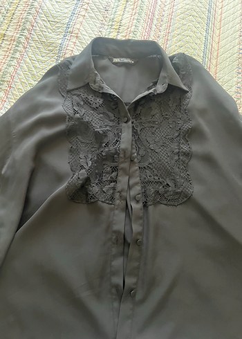 Zara Düğmeli dantelli Kadın Gömlek
