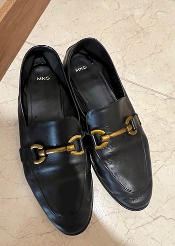 Kadın Siyah Deri Tokalı Klasik Loafer mango