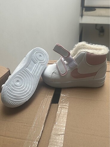 Nike Çocuk botu