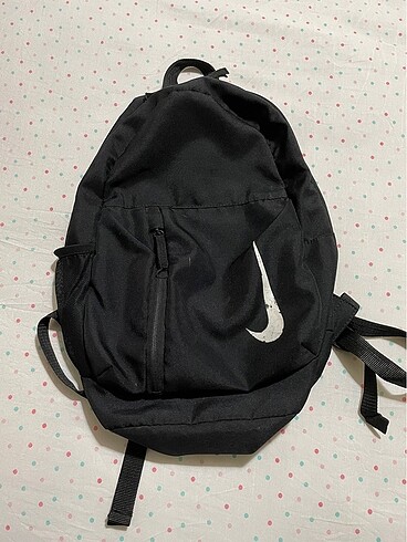 Nike sırt çantası