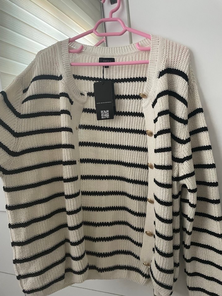 Bej Çizgili Triko Kadın Hırka - Görsel 2