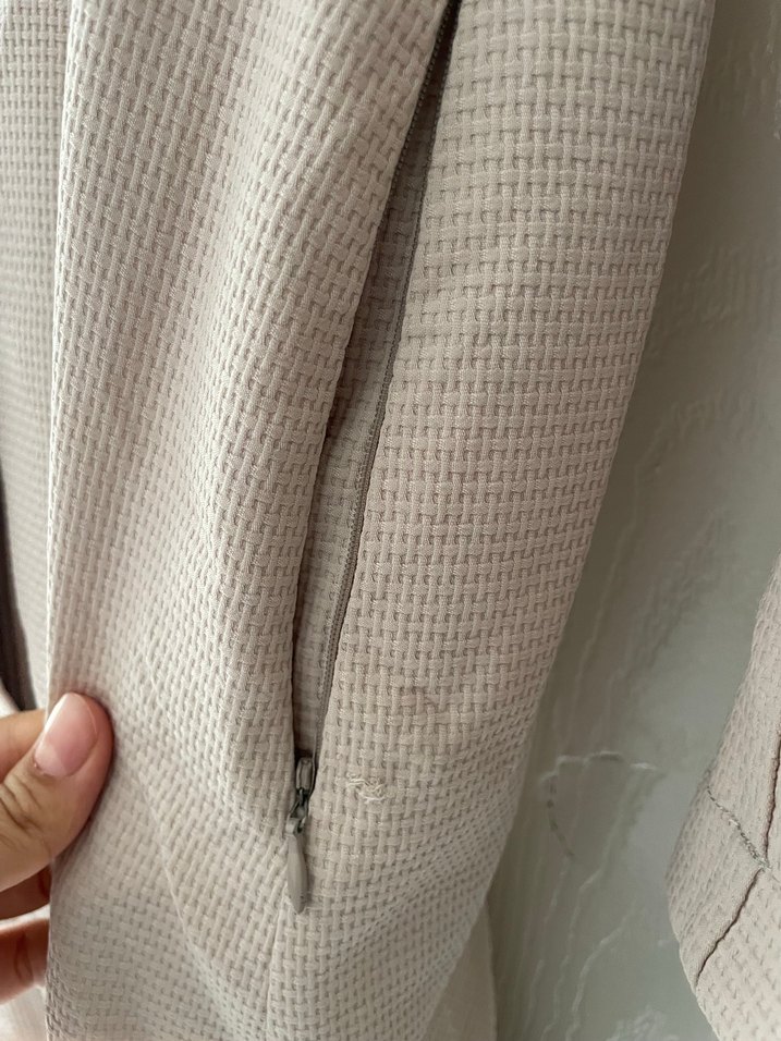 Zühre Krem  Uzun Düğmeli Kadın pardesü - Görsel 3