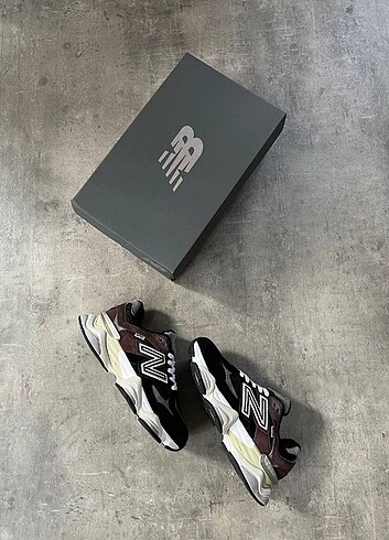 38 Beden New Balance x Joe Freshgoods 9060 Dark Brown