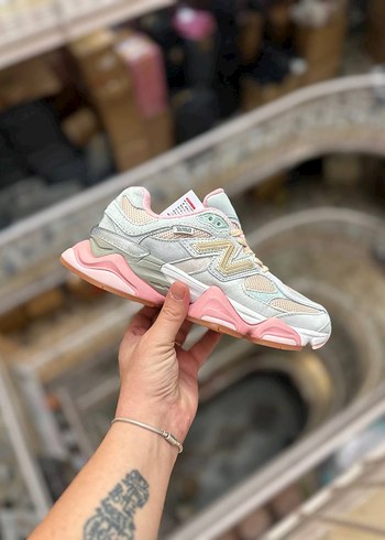 New Balance Baby Shower Blue