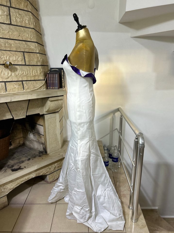 Beyaz Drapeli Uzun Abiye Elbise - Görsel 2