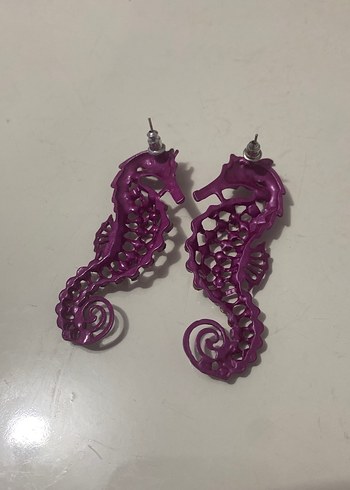 Mor Pul Detaylı Denizatı Küpe - Görsel 2