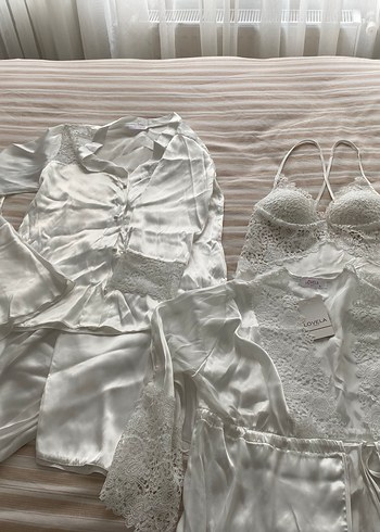 Nakış Detaylı Beyaz Bohem Kadın Sabahlık - Görsel 6