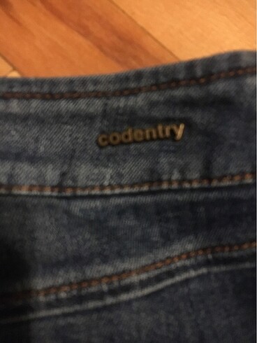 xs Beden KOT ETEK- Adil Işık- Codentry