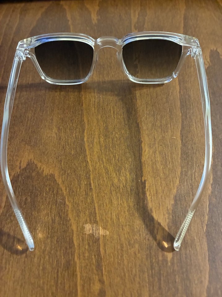 Şeffaf Çerçeveli Minimalist Unisex Güneş Gözlüğü - Görsel 2