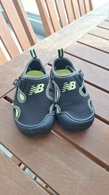 New balance sandalet