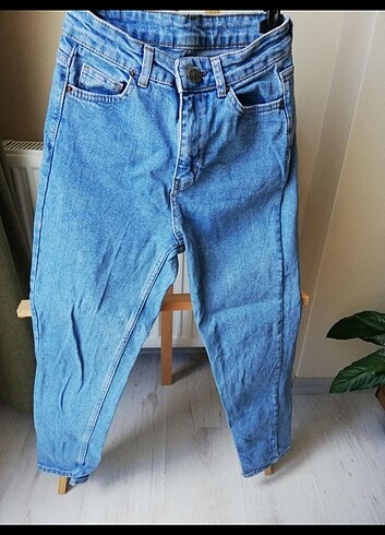 Mom jeans