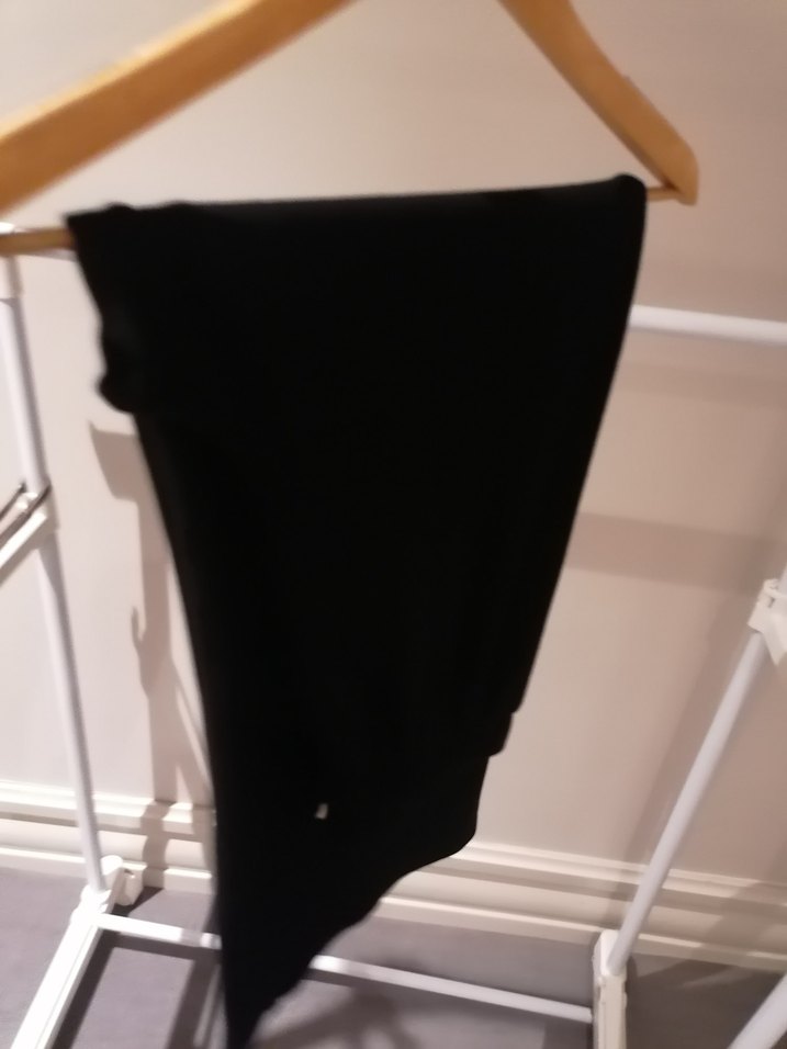 Siyah Midi Hamile Etek Yırtmaçlı - Görsel 3