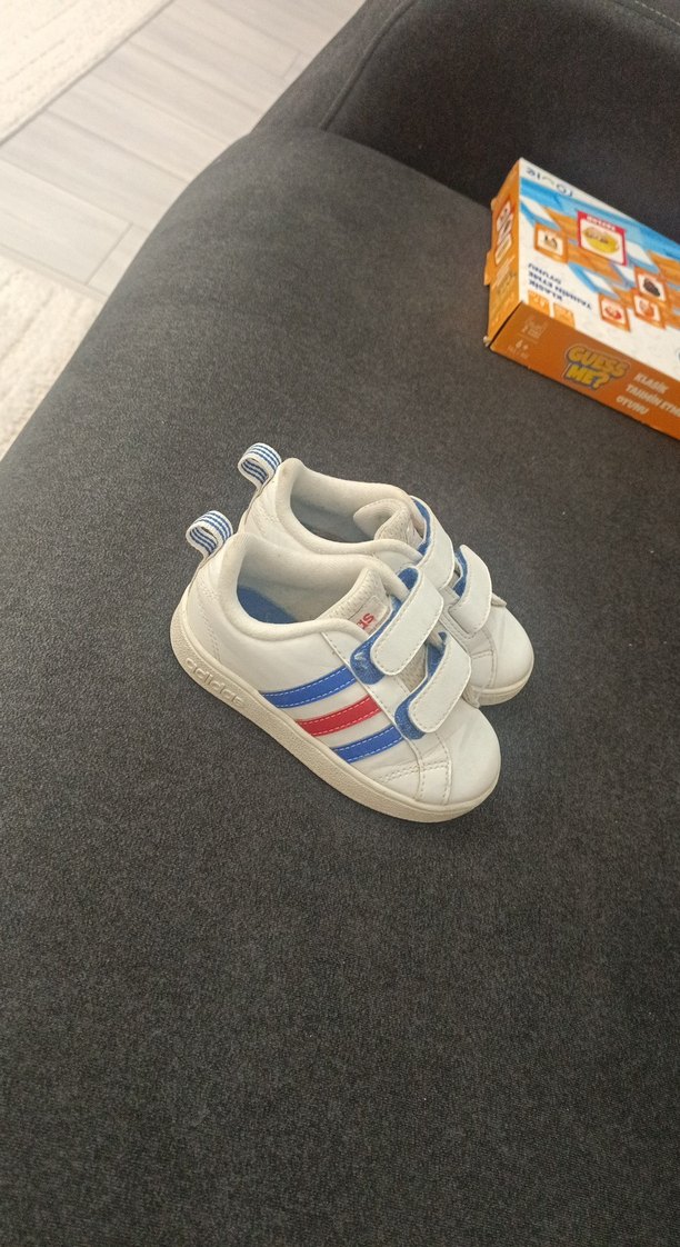 Adidas Kız Çocuk Beyaz Spor Ayakkabı - Görsel 4