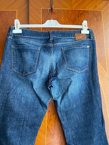 31 Beden mavi Renk mavi jeans pantolon