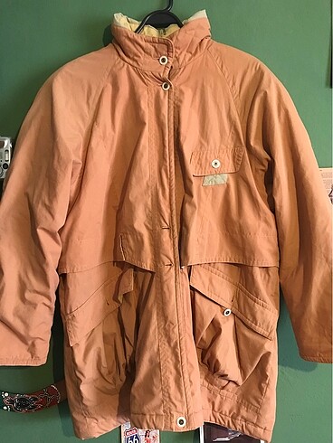 Vintage Mont