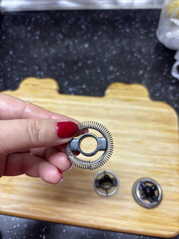 Nespresso süt köpürtücü aparat - Görsel 3