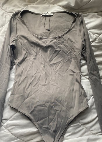 Gri V Yakalı Uzun Kollu Kadın Bluz - Görsel 4