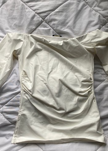 Beyaz Düz Desen Uzun Kollu Üst - Görsel 2