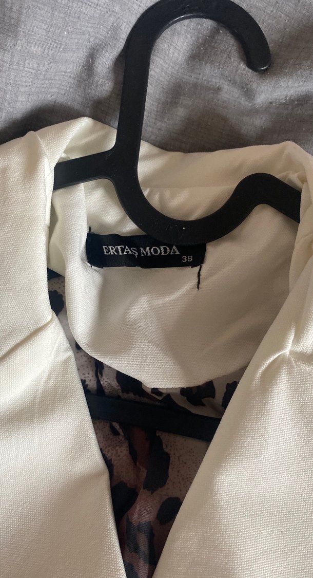 Beyaz midi blazer ceket - Görsel 3