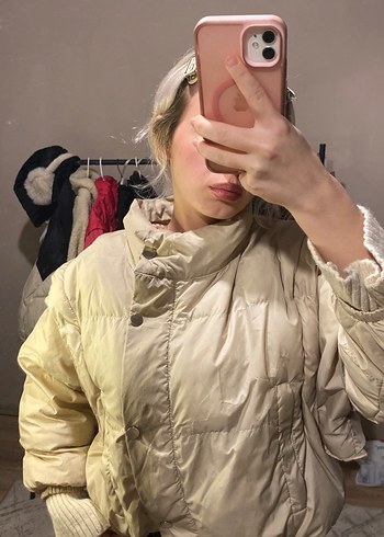 Bej Kadın Puff Mont, Yüksek Yakalı, Rahat Kesim - Görsel 3