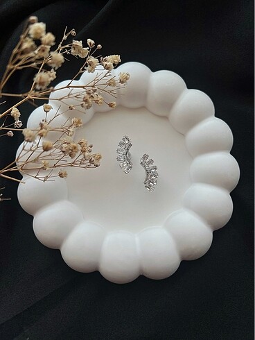 Diğer Çivisi Gümüş Baget Taşlı Silver Küpe | Çift