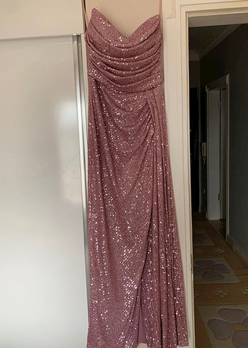 Pembe Drapeli Uzun Straplez Abiye - Görsel 4