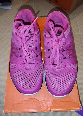 36,5 Beden pembe Renk Nike Spor Ayakkabi