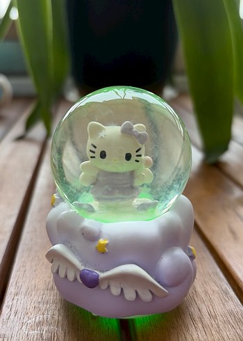 Hello kitty ışıklı kar küresi - Görsel 2