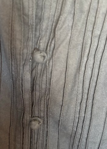 ESKİL MARKA- Kadın Siyah Keten Pilili Gömlek - Görsel 3