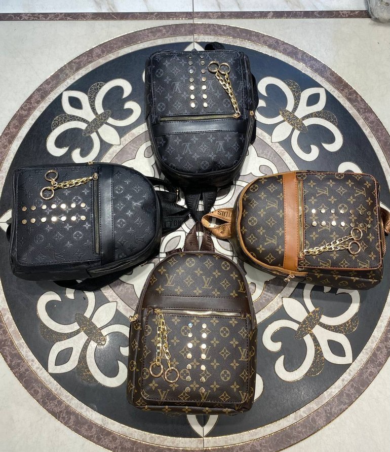 Desenli Deri Kadın Sırt Çantası - Görsel 5