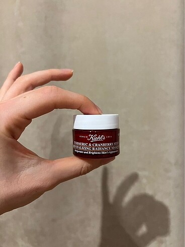 Khiels Turmeric & Cranberry Seed Maske