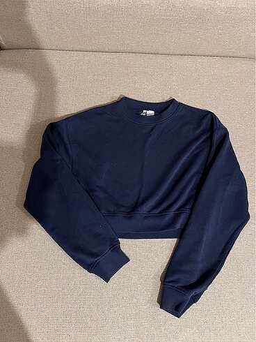 H&M Crop Lacivert Sweatshirt / Kazak