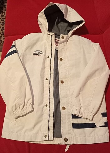 LCW 6,7 yaş kapişonlu yağmurluk ceket - Görsel 5