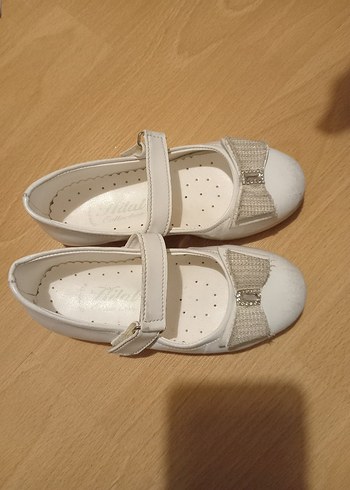 27 numara Beyaz Tokalı Babet Ayakkabı - Görsel 7