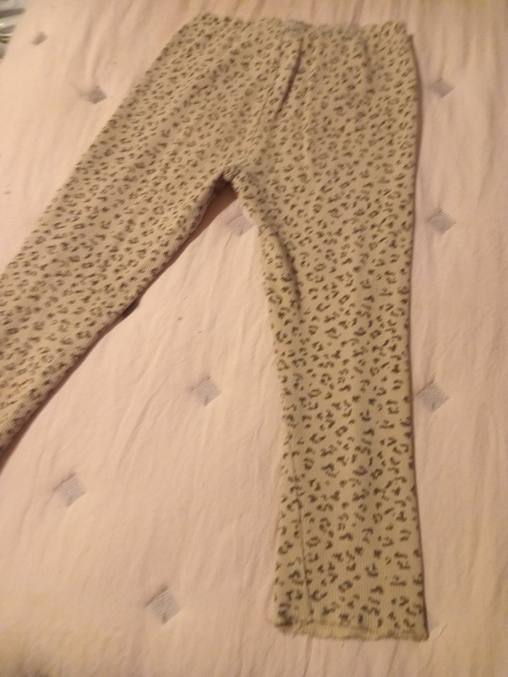 Zara orijinal 3,4 yaş leopar desenli tayt - Görsel 4