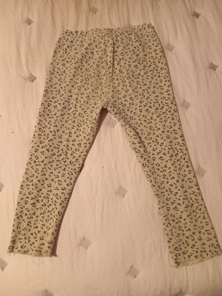 Zara orijinal 3,4 yaş leopar desenli tayt - Görsel 2