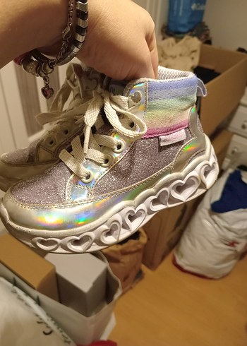 Skechers 27 numara, Işıklı Kalpli çok şık  Spor bot - Görsel 14