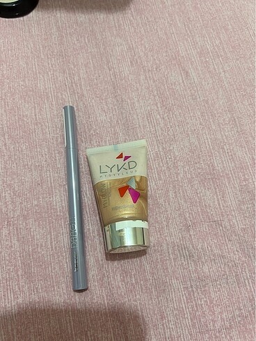 Lykd highlighter ve beaulis eyeliner