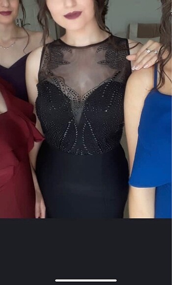 Siyah balık abiye