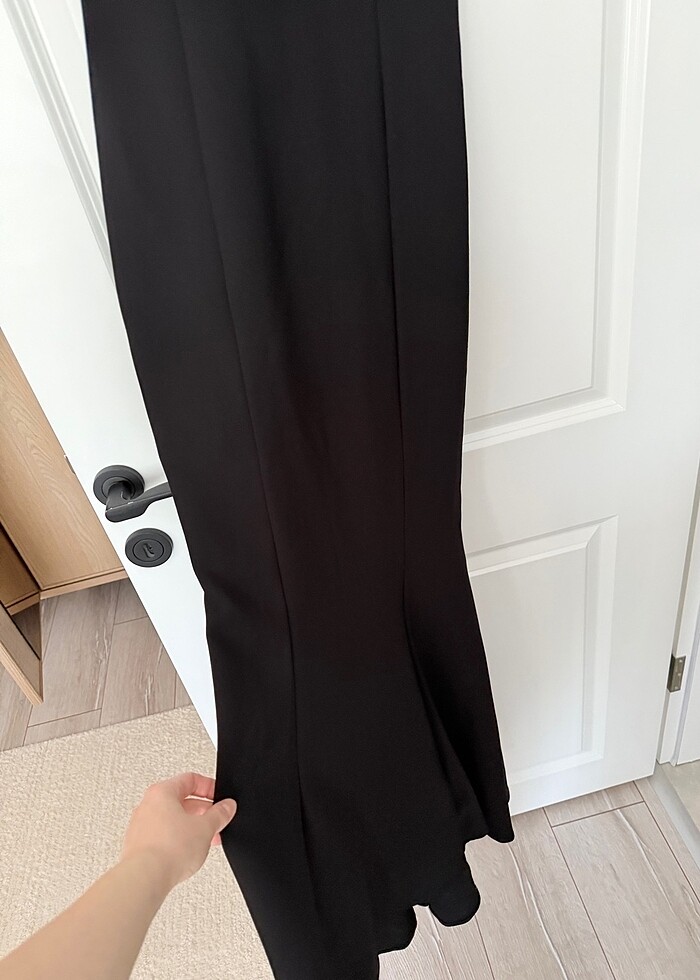 Siyah balık abiye - Görsel 3