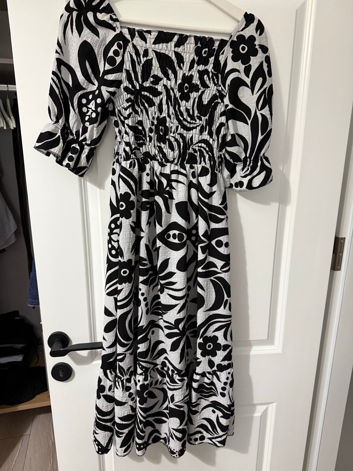 Siyah Beyaz Desenli Uzun Bohem Elbise - Görsel 3