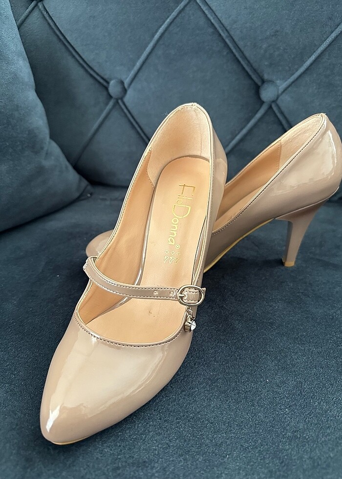 Topuklu ayakkabı - Görsel 3