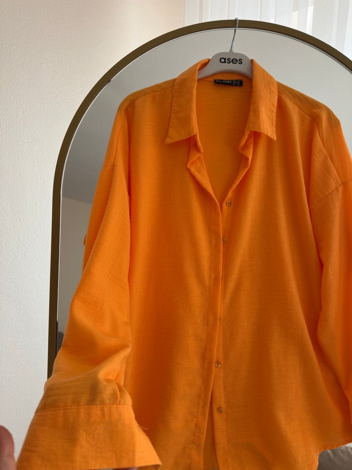 Turuncu Düğmeli Keten Kadın Gömlek - Görsel 2