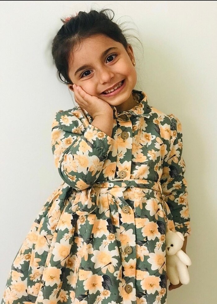 Çiçek Desenli Bohem kadife Kız Elbisesi - Görsel 2