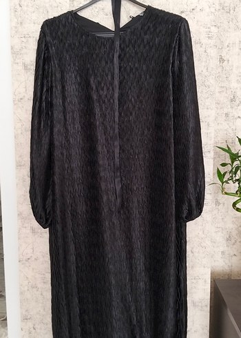 Uzun Kollu Siyah Piliseli Gotik Elbise