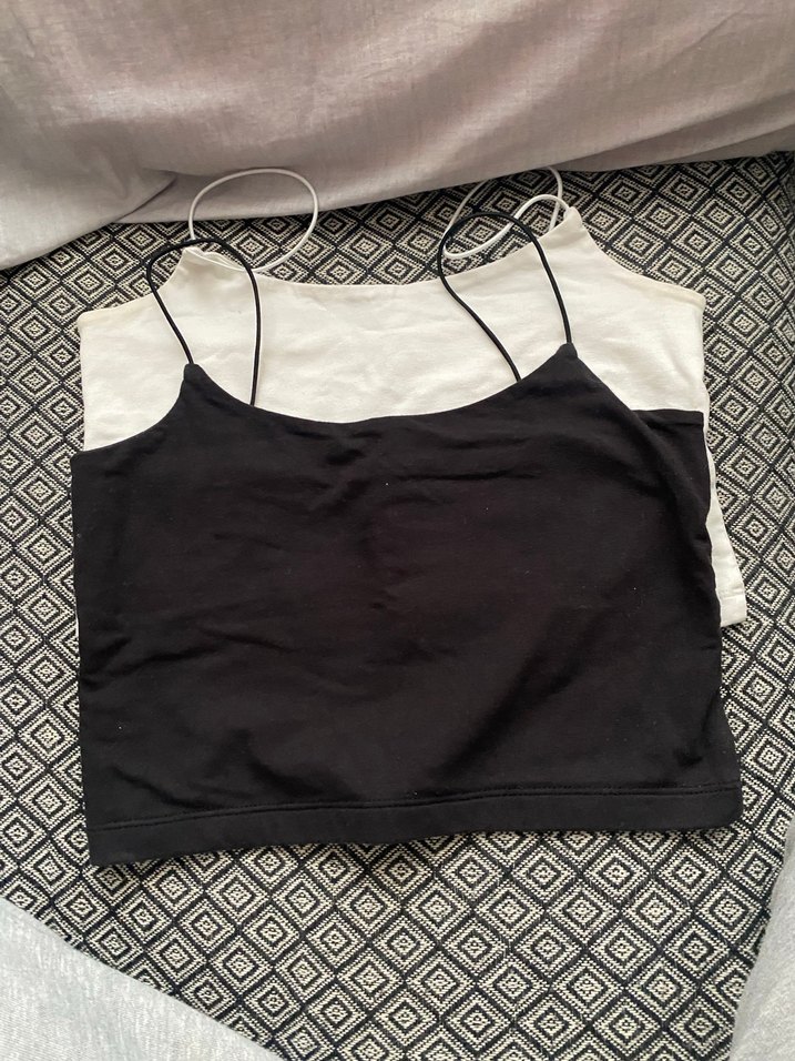 Kadın Siyah ve Beyaz İnce Askılı Atlet - Görsel 2