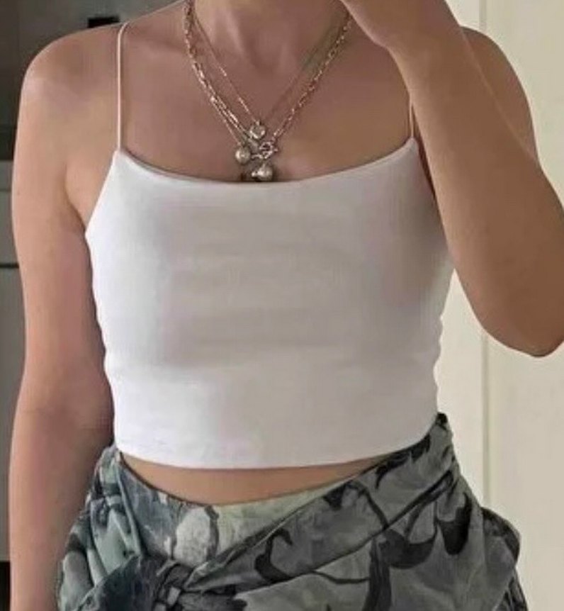 Kadın Siyah ve Beyaz İnce Askılı Atlet - Görsel 3