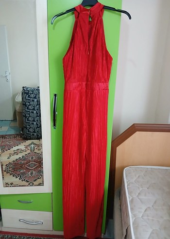 Kırmızı Piliseli Uzun Kadın Tulum - Görsel 6